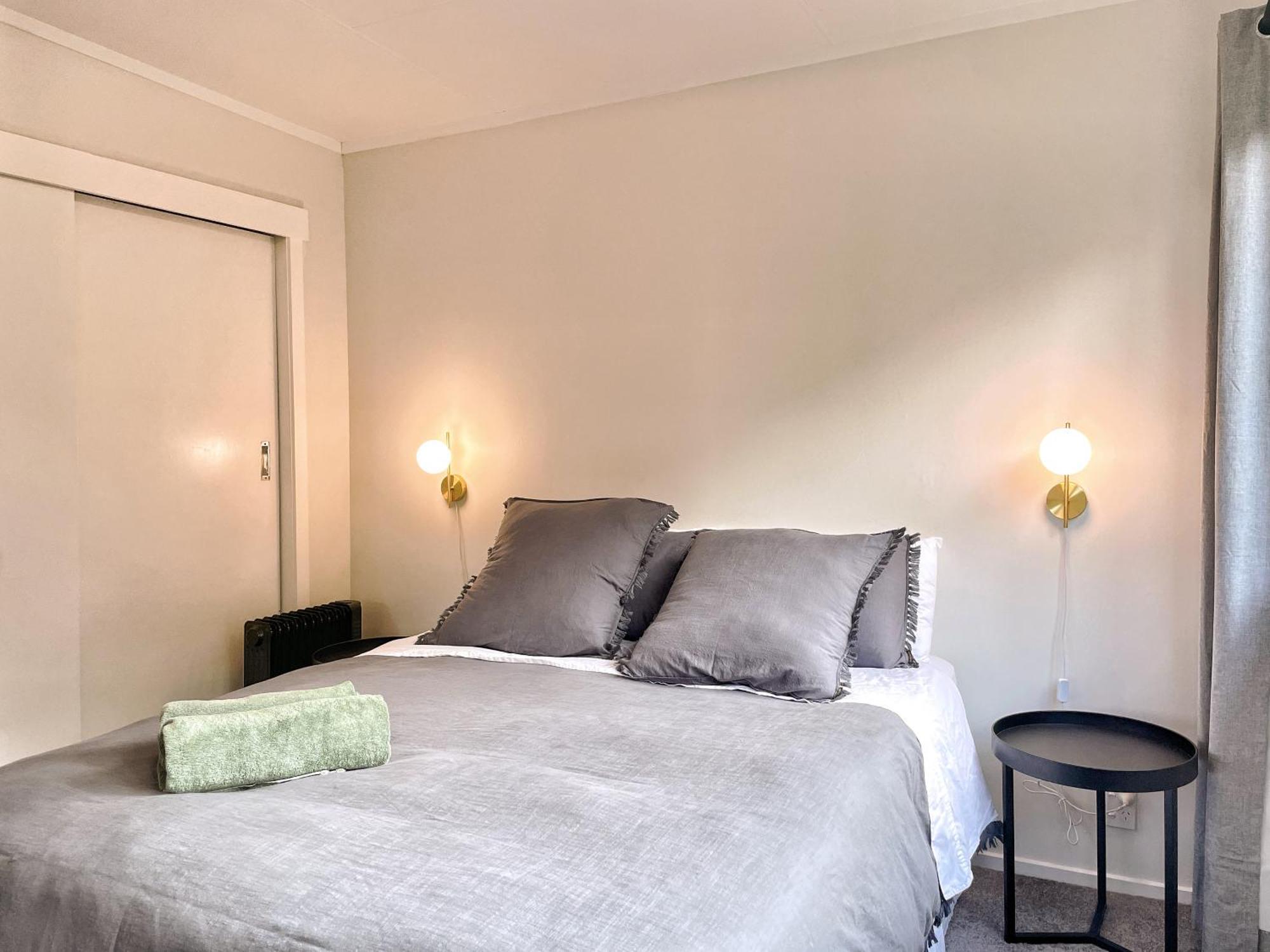Villa Cozy N Comfortable,5 Mins To Airport à Wellington Extérieur photo